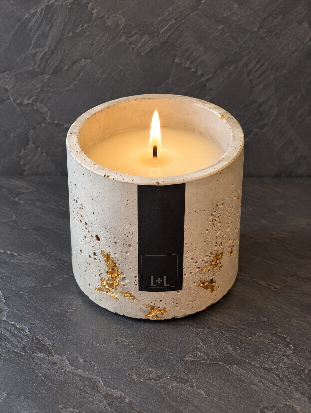 Cement Vessel Round - Holiday Brownstone